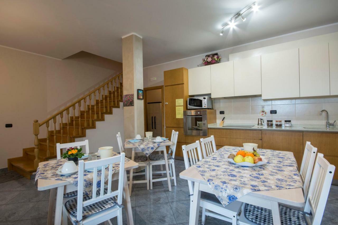 Bed & Breakfast Profumo D'Estate Agliana Exterior photo