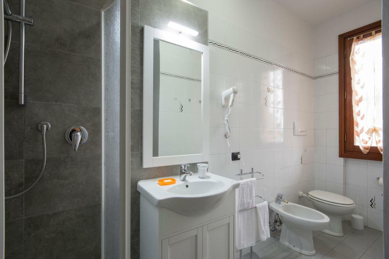 Bed & Breakfast Profumo D'Estate Agliana Exterior photo